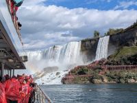 455) Bootsfahrt Richtung Niagarafälle, Kanada &ndash; &copy; Teresa Rumpel (Eberhardt TRAVEL)