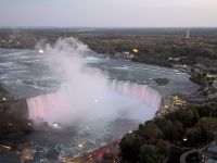 462)  Abendessen im Skylon Tower, Niagara Falls, Kanada &ndash; &copy; Teresa Rumpel (Eberhardt TRAVEL)