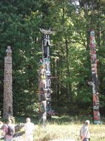 Totempfähle im Stanley Park &ndash; &copy; Karin Schröter (Eberhardt TRAVEL)