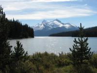 Maligne Lake &ndash; &copy; Julia Grunwald (Eberhardt TRAVEL)