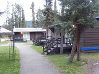 Hotelbungalows Sunwapta Falls &ndash; &copy; Manuela Kreuz (Eberhardt TRAVEL)