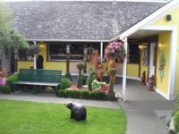 Chemainus - Innenhof &ndash; &copy; Hans-Joachim Trutz (Eberhardt TRAVEL)