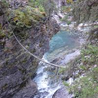Jonston Canyon &ndash; &copy; Kerstin Hugel (Eberhardt TRAVEL)