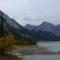 Medicine Lake &ndash; &copy; Kerstin Hugel (Eberhardt TRAVEL)