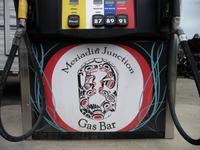 Tankstelle &ndash; &copy; Elisabeth Fox-Maerki (Eberhardt TRAVEL)