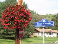 Vieux Chemin &ndash; &copy; Christina Schwarz (Eberhardt TRAVEL)