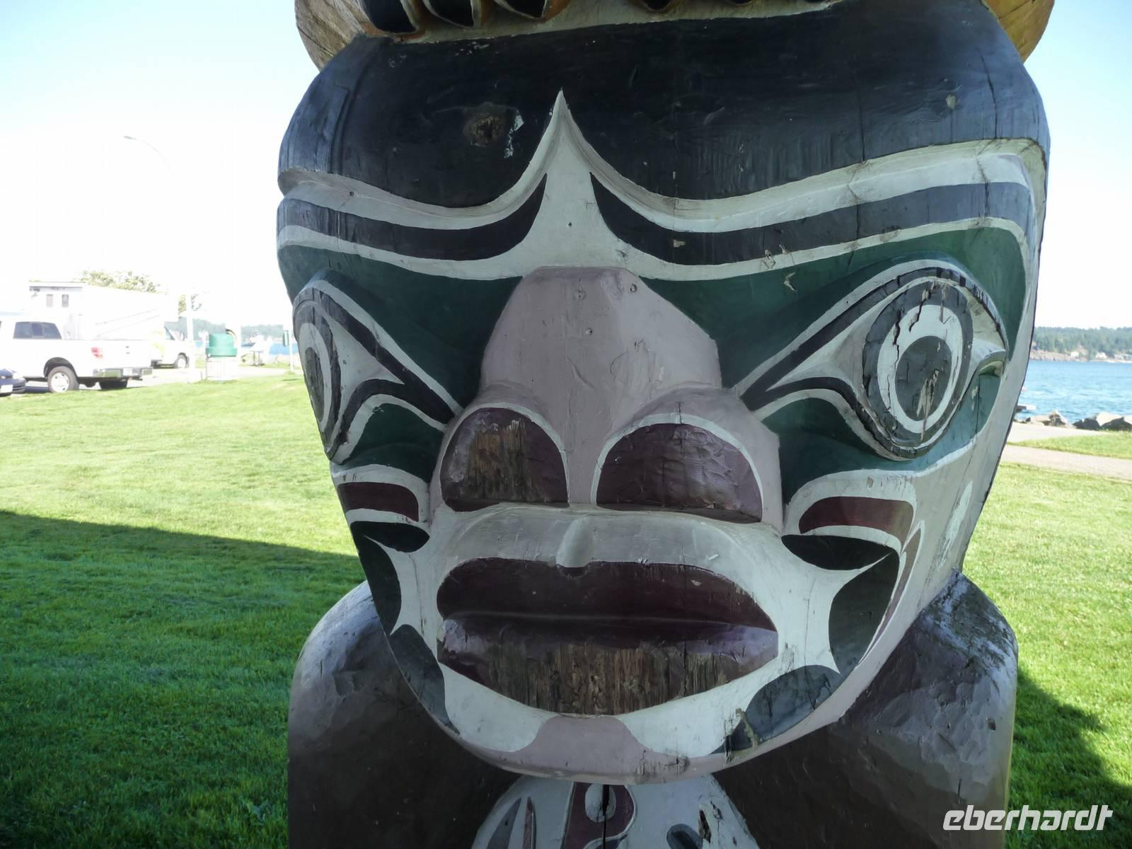 Totem-Detail &ndash; &copy; Elisabeth Fox-Maerki (Eberhardt TRAVEL)