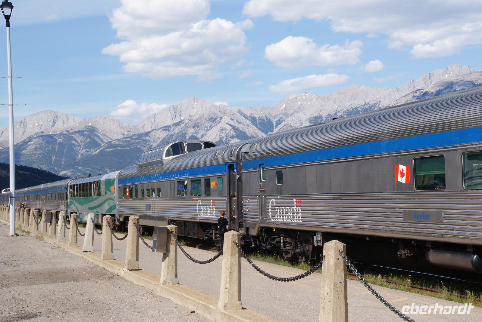 Der Canadian in Jasper &ndash; &copy; Susanne Schirmann (Eberhardt TRAVEL)