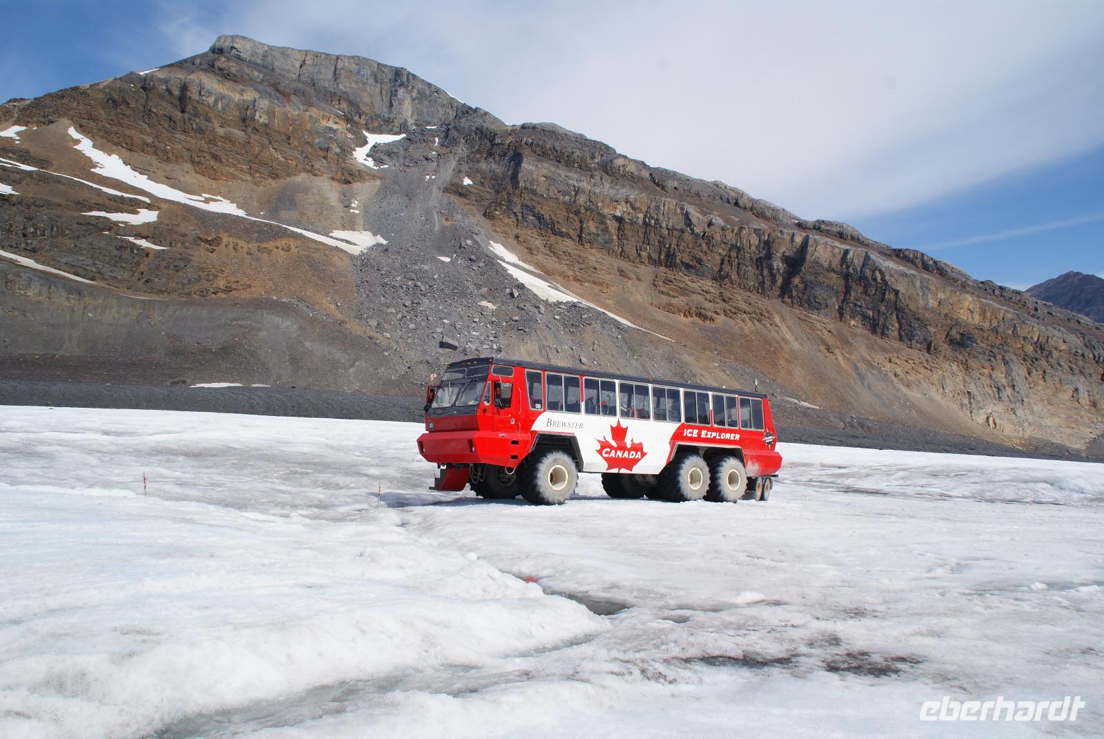 Auf dem Gletscher &ndash; &copy; Susanne Schirmann (Eberhardt TRAVEL)