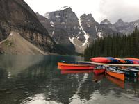 Lake Moraine &ndash; &copy; Elisabeth Fox-Maerki (Eberhardt TRAVEL)