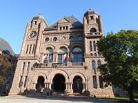 Queens Park Toronto &ndash; &copy; Sabine Letzybyll (Eberhardt TRAVEL)