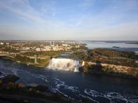 Niagarafälle von oben &ndash; &copy; Sabine Letzybyll (Eberhardt TRAVEL)
