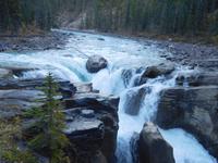 Athabasca Falls &ndash; &copy; Laura Schwanitz (Eberhardt TRAVEL)