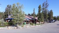 Sunwapta Falls Lodge &ndash; &copy; Susanne Schirmann (Eberhardt TRAVEL)