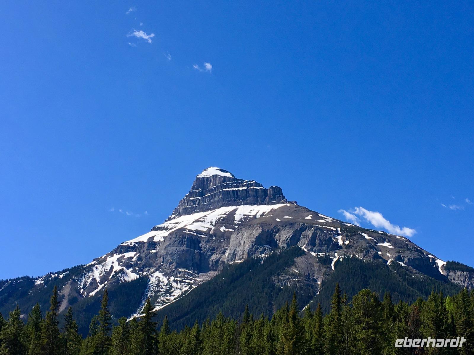 Tempel Mountain bei Lake Louise &ndash; &copy; Elisabeth Fox-Maerki (Eberhardt TRAVEL)