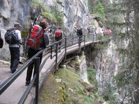 Johnston Canyon &ndash; &copy; Ralf Kuchenbecker (Eberhardt TRAVEL)