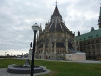 Ottawa - Bibliothek &ndash; &copy; Ralf Mehnert (Eberhardt TRAVEL)
