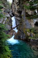 Johnston Canyon &ndash; &copy; Denise Hartmann (Eberhardt TRAVEL)
