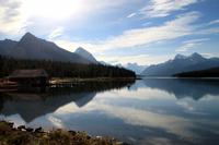 Maligne Lake &ndash; &copy; Denise Hartmann (Eberhardt TRAVEL)