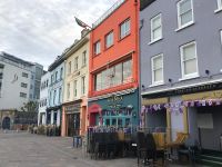 Liberation Square St. Helier.jpeg &ndash; &copy; Annika Lembke (Eberhardt TRAVEL)