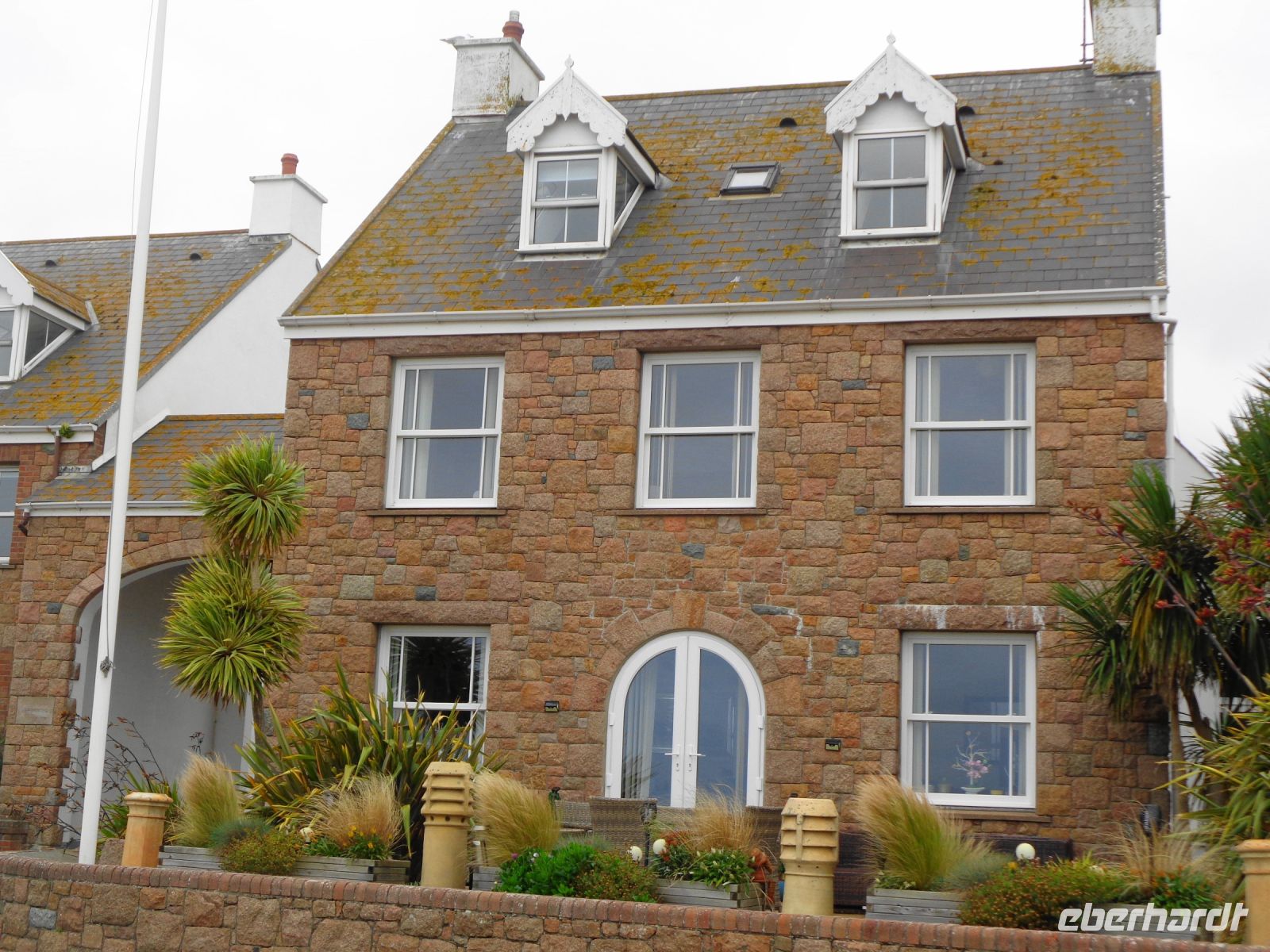 Jersey - La Rocque typisches Haus  &ndash; &copy; Martina Häselbarth (Eberhardt TRAVEL)