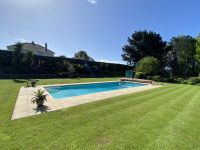 Gartentour - Privatgarten Familie Miles,Pool &ndash; &copy; Anne Fohlert (Eberhardt TRAVEL)