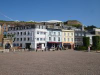 St. Helier - Caledoneplatz mit Jersey-Museum &ndash; &copy; Hartwig Köllner (Eberhardt TRAVEL)