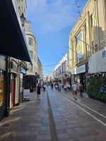 Einkaufsstraße St. Helier &ndash; &copy; Mariele Koeckeritz (Eberhardt TRAVEL)