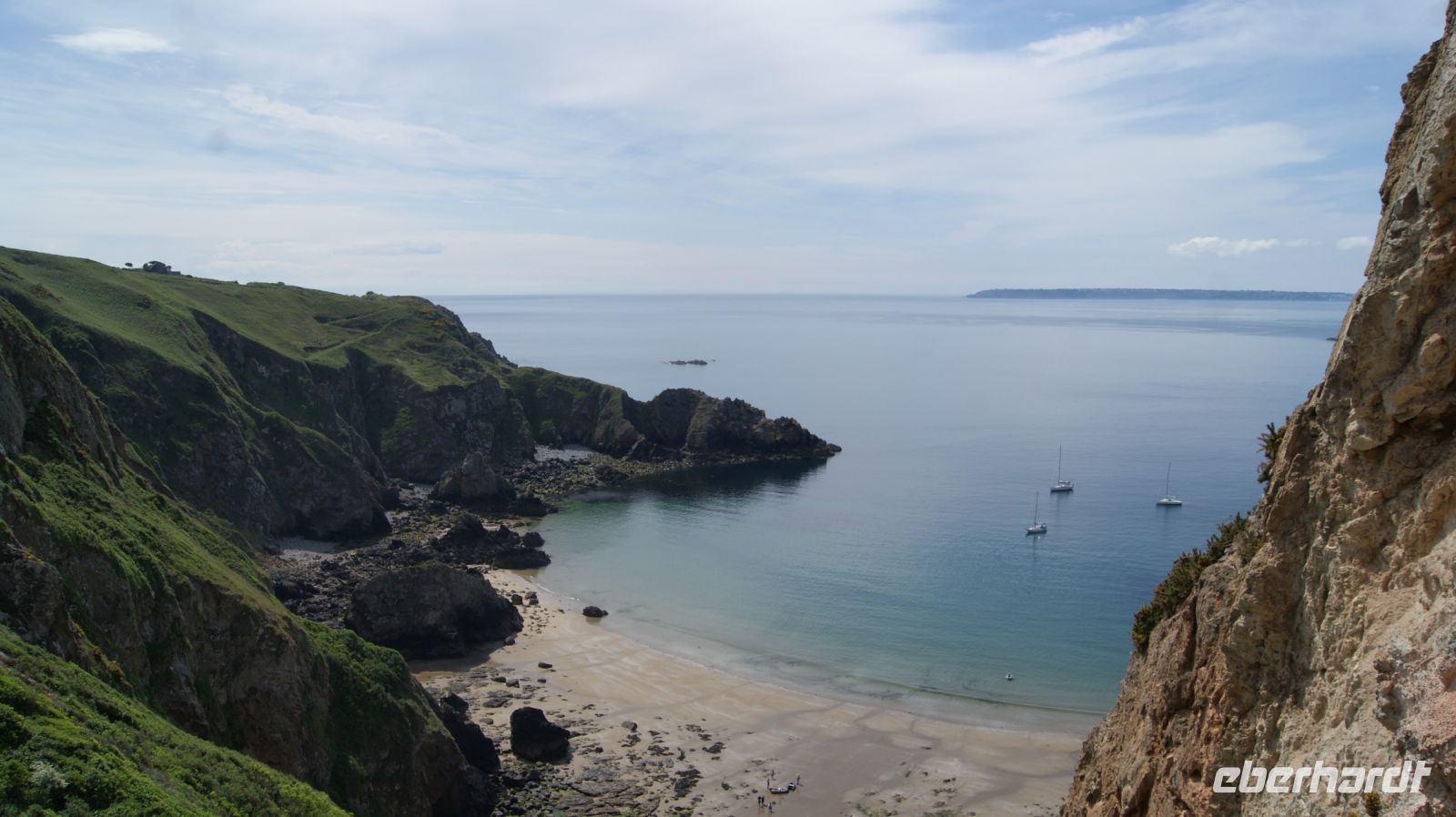 La Coupee - Sark  &ndash; &copy; Ronja Wagner (Eberhardt TRAVEL)