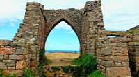 Ruinen von Grosnez Castle. Rundreise Jersey und Guernsey - Kanalinseln entdecken (GB-JERF8)  &ndash; &copy; Martina Wegener (Eberhardt TRAVEL)