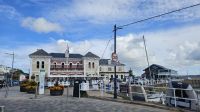 St.Aubin-Marktplatz direkt am Hafen.jpg &ndash; &copy; Steffi Lambrecht (Eberhardt TRAVEL)