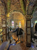 Fliesenscherben in The little Chapel