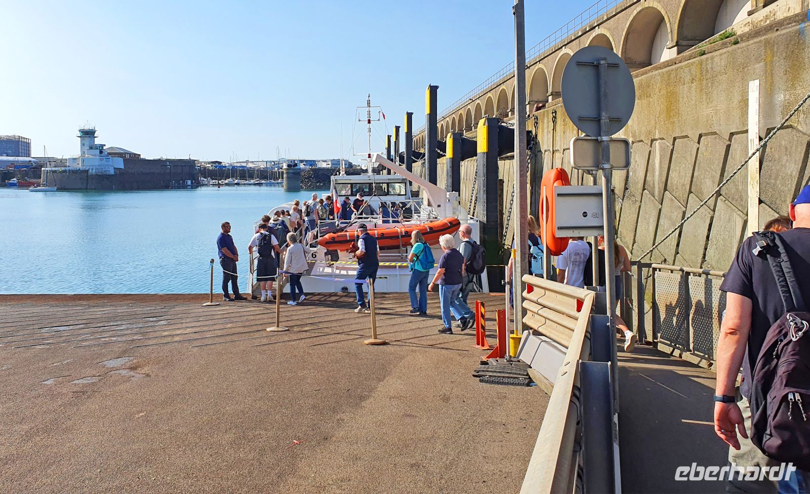 Fähre nach Sark am Elizabeth Terminal in St. Helier &ndash; &copy; Kristin Weigel (Eberhardt TRAVEL)