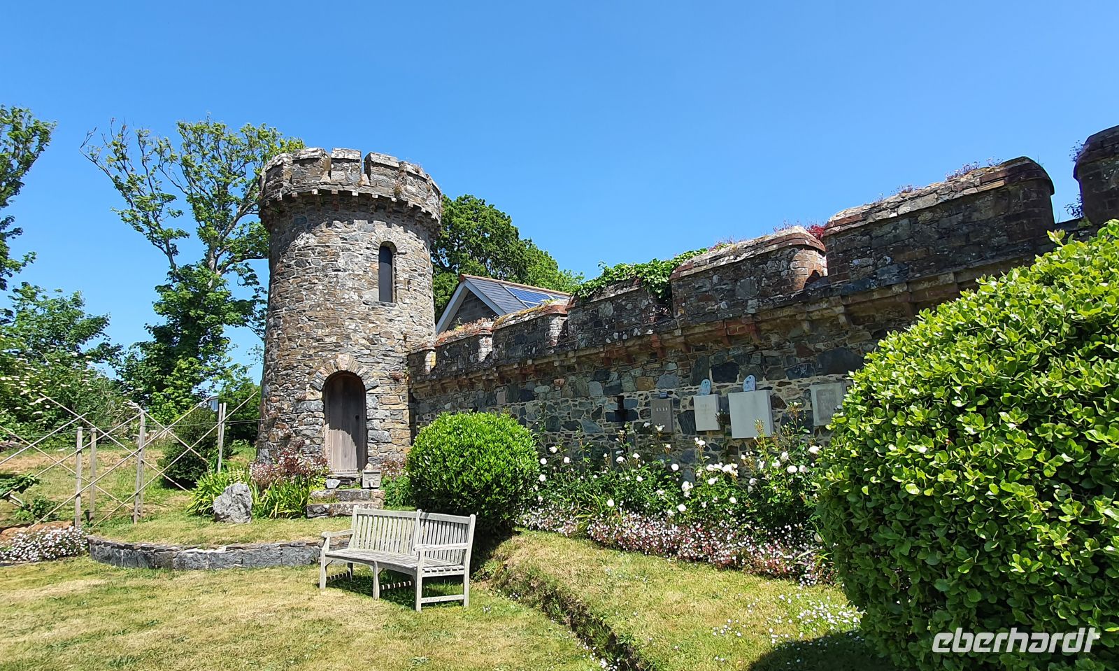 La Seigneurie auf Sark - ehemaliger Wachturm &ndash; &copy; Kristin Weigel (Eberhardt TRAVEL)