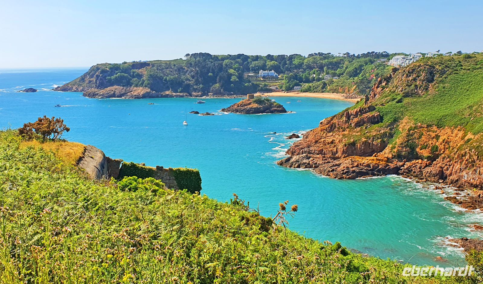 Ausblick vom Noirmont Point auf die Portelet Bay an der Südküste &ndash; &copy; Kristin Weigel (Eberhardt TRAVEL)