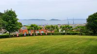 Ausblick von Candie Gardens auf die Nachbarinseln Herm und Sark &ndash; &copy; Kristin Weigel (Eberhardt TRAVEL)