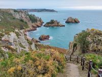 Oben angekommen, Wanderung zur Südspitze, Jersey  &ndash; &copy; Monika Cortese (Eberhardt TRAVEL)