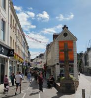 King Street, St. Helier, Jersey  &ndash; &copy; Monika Cortese (Eberhardt TRAVEL)