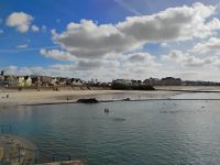 Meerwasserpool in St. Helier, Jersey  &ndash; &copy; Monika Cortese (Eberhardt TRAVEL)