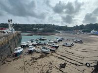 Die Boote liegen in wahrer Sinne des Wortes auf Trockenen &ndash; &copy; Marta Rass (Eberhardt TRAVEL)