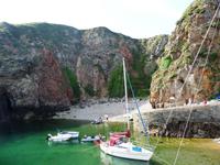 Hafen Sark bei Ebbe &ndash; &copy; Sandra Winkler (Eberhardt TRAVEL)