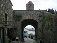 Portal des Elisabeth Castle &ndash; &copy; Martin Brützke (Eberhardt TRAVEL)