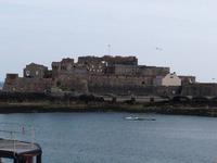 Castle vor St. Peter Port &ndash; &copy; Philipp Schmitz (Eberhardt TRAVEL)