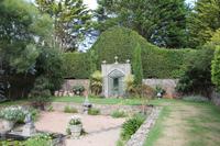Italienischer Garten bei Mrs. Lee &ndash; &copy; Sylvia Lorenz (Eberhardt TRAVEL)