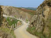 Sark - La Coupée &ndash; &copy; Ralf Kuchenbecker (Eberhardt TRAVEL)