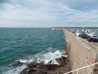 Hafenmauer Gorey &ndash; &copy; Laura Schwanitz (Eberhardt TRAVEL)