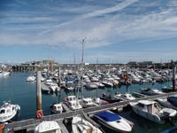 Hafen von St. Peter Port &ndash; &copy; Laura Schwanitz (Eberhardt TRAVEL)