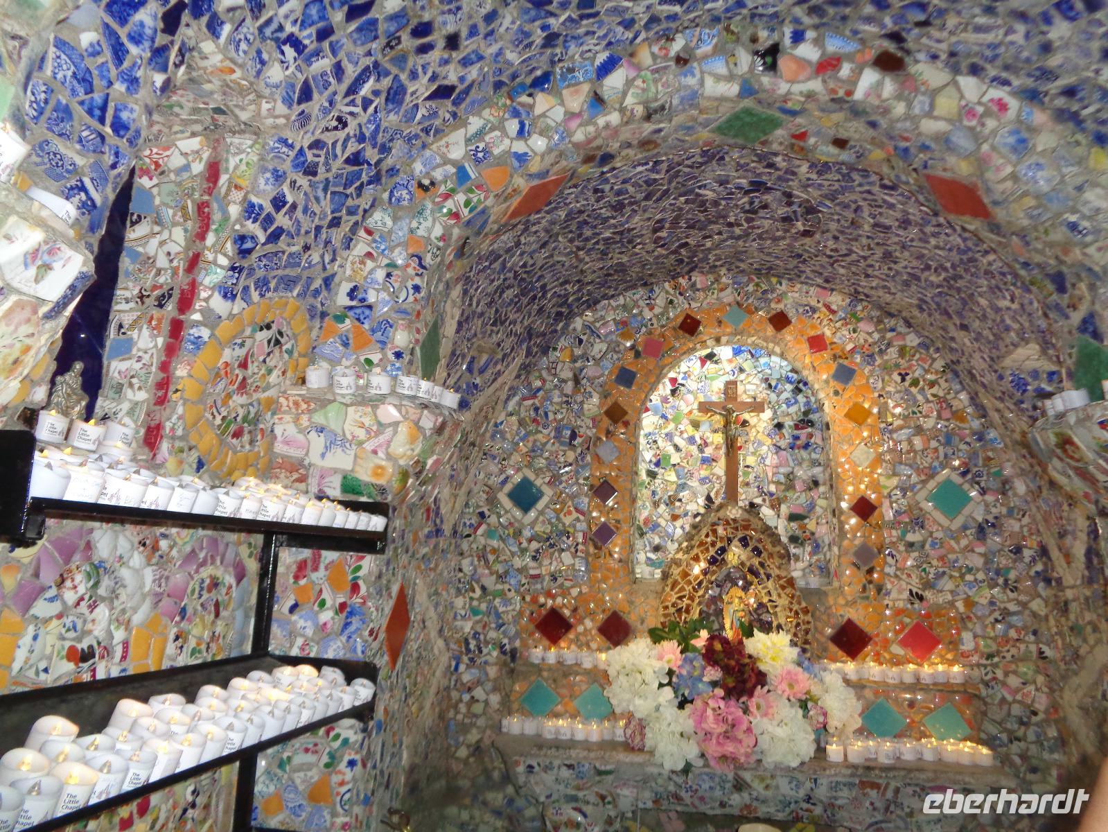 Guernsey, Little Chapel &ndash; &copy; Barbara Mihut (Eberhardt TRAVEL)