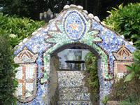 Guernsey, Little Chapel &ndash; &copy; Barbara Mihut (Eberhardt TRAVEL)
