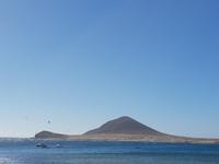 El Medano Strand (1) &ndash; &copy; Benjamin Rodriguez Manzanares (Eberhardt TRAVEL)